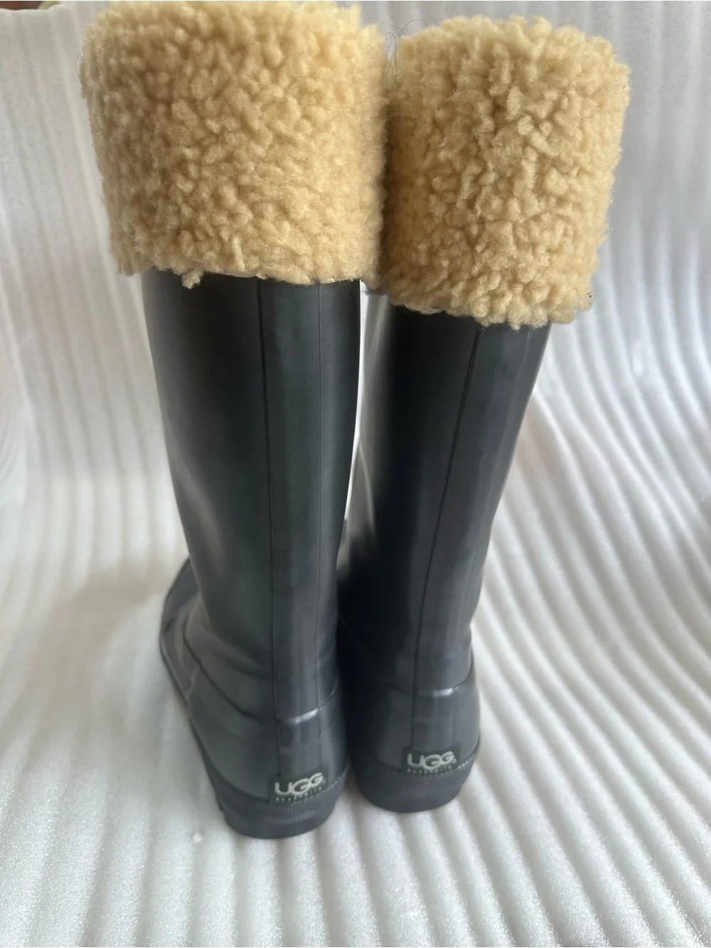 UGG Chestnut Shearling-Lined Slip-On Rain Boots